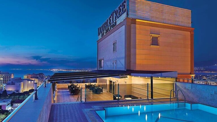 Doubletree By Hilton Hotel Izmir - Alsancak